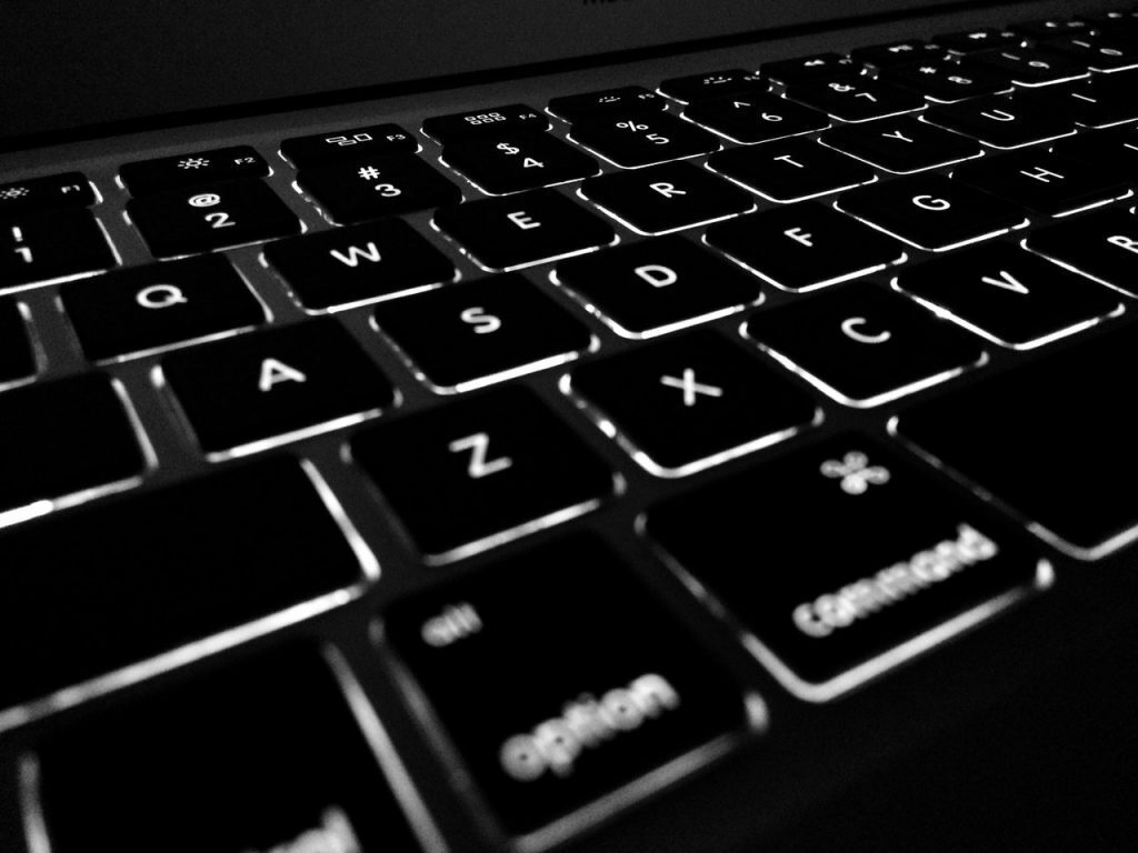 Nahaufnahme einer Computertastatur